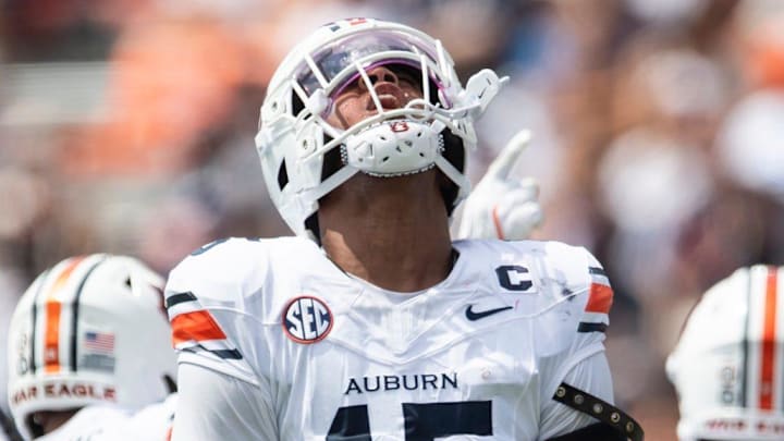 Auburn edge rusher Keldric Faulk Auburn edge rusher Keldric Faulk