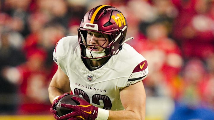 Washington Commanders tight end Ben Sinnott