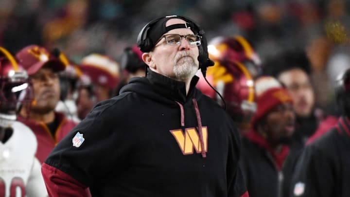 Jan 26, 2025; Philadelphia, PA, USA; Washington Commanders head coach Dan Quinn looks on Philadelphia Eaglesduring the second half in the NFC Championship game at Lincoln Financial Field. Mandatory Credit: Eric Hartline-Imagn Images