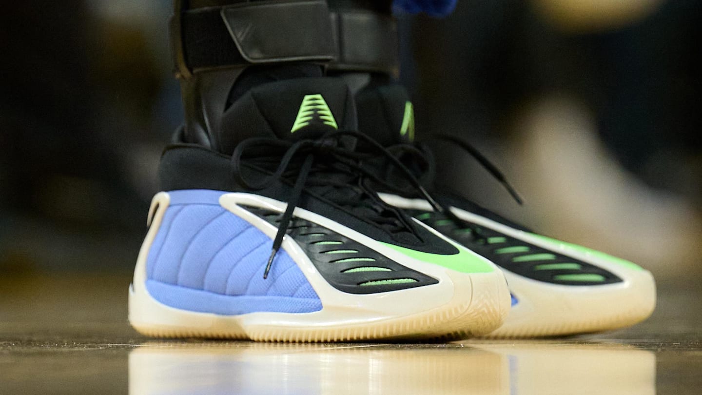 Steph Curry Wears Adidas Anthony Edwards 2 Against Timberwolves