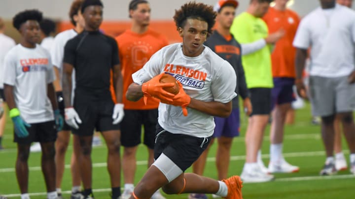 Jaxon Dollar, 2027 tight end from East Lincoln High in Denver, N.C. in a receiver drill during the 2025 Dabo Swinney Football Camp in Clemson, S.C. Tuesday, June 3, 2025.