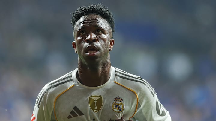Former Real Madrid Player Has Shocking Opinion On Vinicius Jr.'s On-Field  Antics
