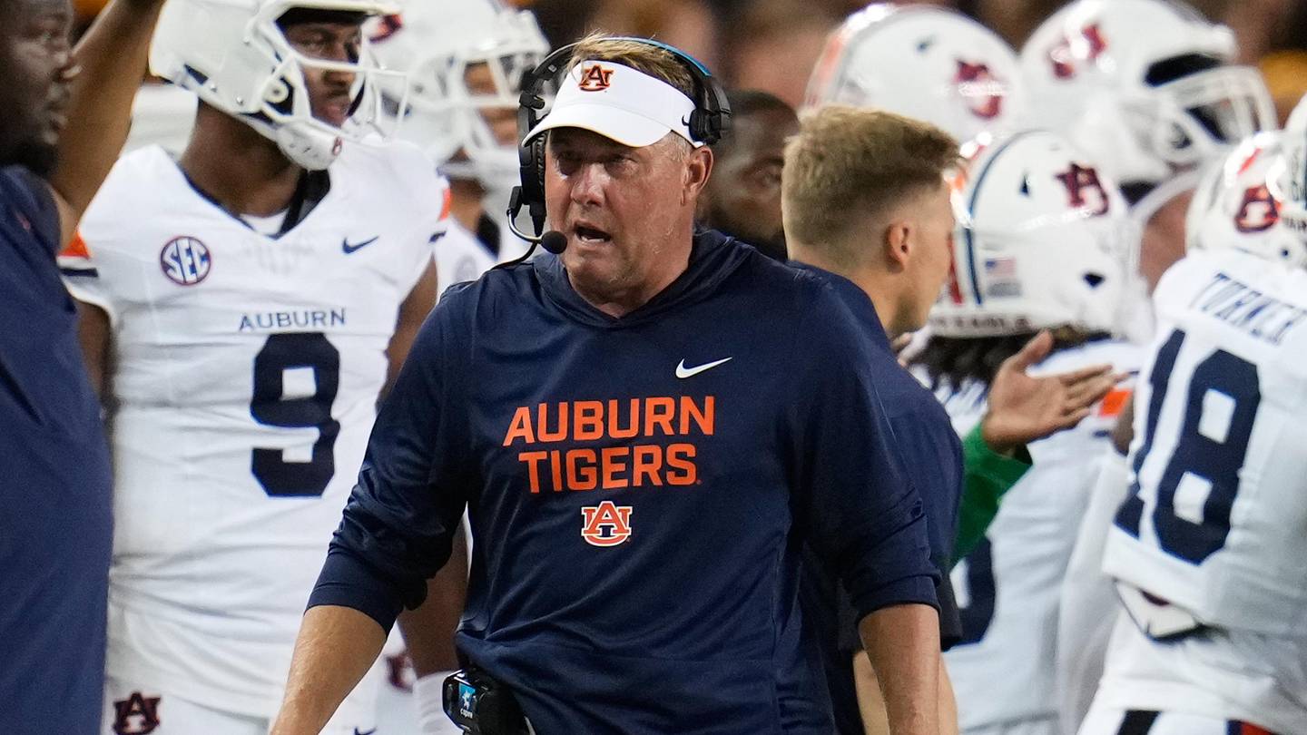 Auburn Featured in Latest College Football Playoff Bracketology