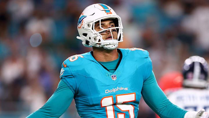 Tennessee Titans v Miami Dolphins Tennessee Titans v Miami Dolphins