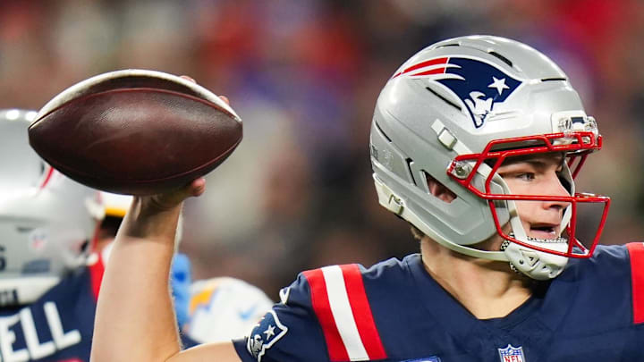 New England Patriots quarterback Drake Maye throws a pass during the first quarter against the Los Angeles Chargers.