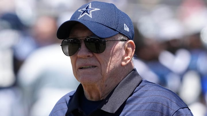 Dallas Cowboys owner Jerry Jones