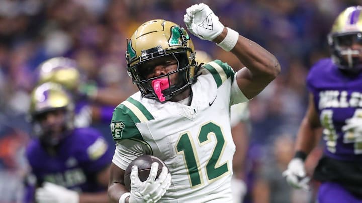 DeSoto's SaRod Baker rushed for seven touchdowns during Saturday's 60-41 win against Willis in the Class 6A Division 2 regional final on Dec. 6, 2025 DeSoto's SaRod Baker rushed for seven touchdowns during Saturday's 60-41 win against Willis in the Class 6A Division 2 regional final on Dec. 6, 2025