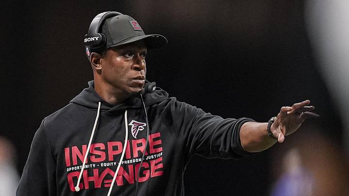 Atlanta Falcons head coach Raheem Morris