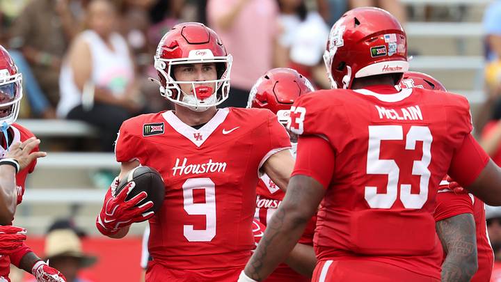 Sep 12, 2026; Houston, Texas, USA; Houston Cougars tight end Patrick Overmyer (9) celebrates with offensive lineman Ronnell McLain (53) after scoring a touchdown during the first quarter against the Southern University Jaguars at TDECU Stadium. Mandatory Credit: Troy Taormina-Imagn Images Sep 12, 2026; Houston, Texas, USA; Houston Cougars tight end Patrick Overmyer (9) celebrates with offensive lineman Ronnell McLain (53) after scoring a touchdown during the first quarter against the Southern University Jaguars at TDECU Stadium. Mandatory Credit: Troy Taormina-Imagn Images
