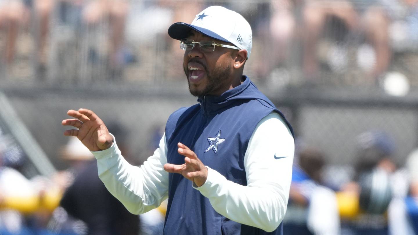 Christian Parker will face the music if Cowboys' defense can't stop reeling Eagles