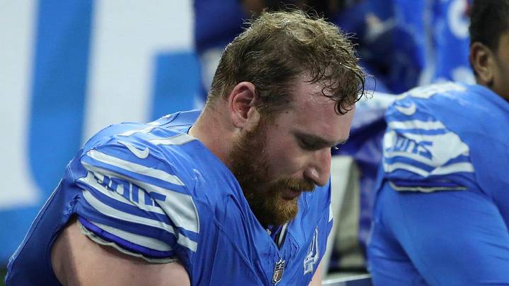 Former Detroit Lions center Frank Ragnow (77) on the sidelines during action against the Atlanta Falcons 