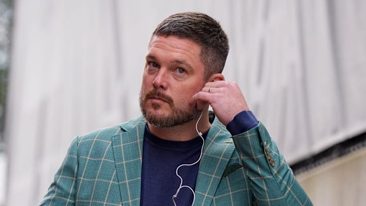 Oregon head coach Dan Lanning arrives at the field as the Oregon Ducks take on the Washington Huskies on Nov. 29, 2025, at Husky Stadium in Seattle, Washington. Oregon head coach Dan Lanning arrives at the field as the Oregon Ducks take on the Washington Huskies on Nov. 29, 2025, at Husky Stadium in Seattle, Washington.