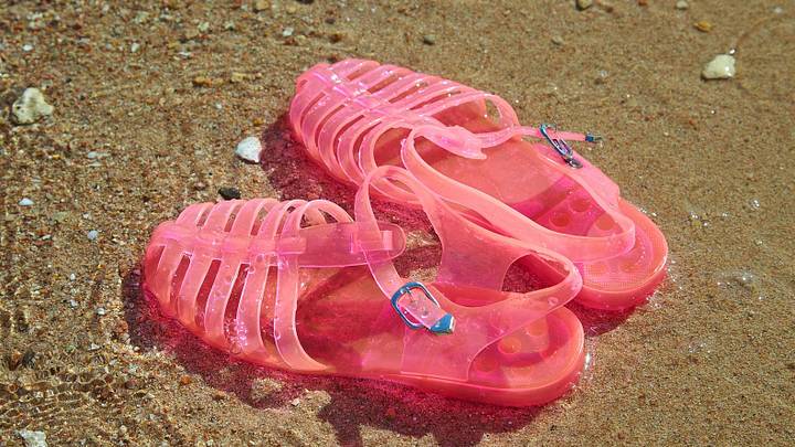 Pink jelly sandals