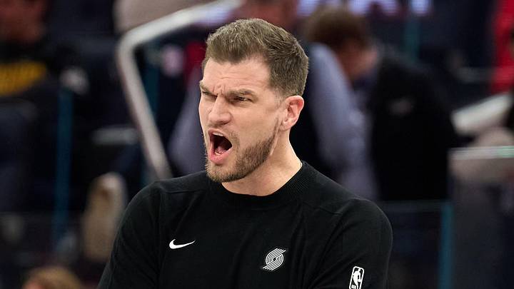 Nov 21, 2025; San Francisco, California, USA; Portland Trail Blazers interim head coach Tiago Splitter reacts to game play against the Golden State Warriors during the first quarter at Chase Center. Mandatory Credit: Robert Edwards-Imagn Images Nov 21, 2025; San Francisco, California, USA; Portland Trail Blazers interim head coach Tiago Splitter reacts to game play against the Golden State Warriors during the first quarter at Chase Center. Mandatory Credit: Robert Edwards-Imagn Images