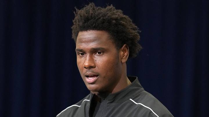 Missouri defensive lineman Zion Young