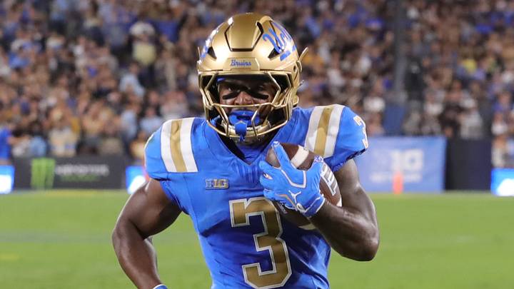 UCLA running back Wayne Knight