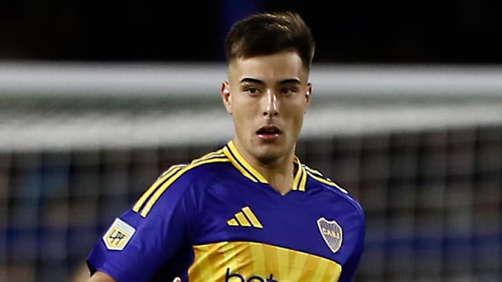 Lazio are considering a move for Aaron Anselmino after reportedly agreeing a deal for Cesare Casadei.