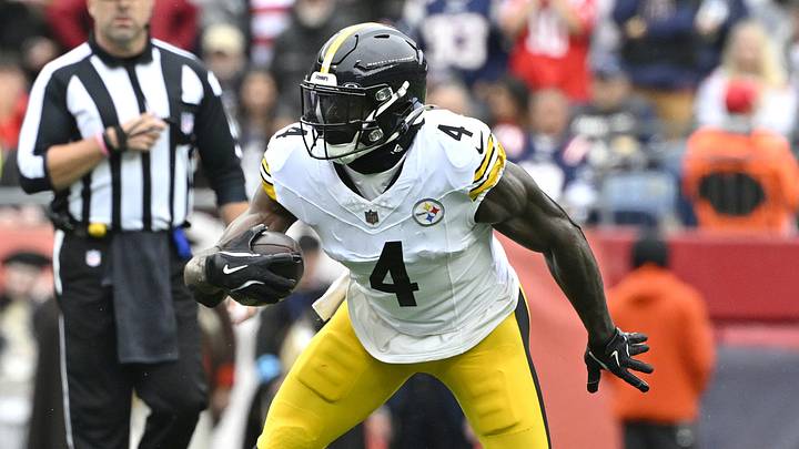 Sep 20, 2026; Foxborough, Massachusetts, USA; Pittsburgh Steelers wide receiver DK Metcalf (4) makes a catch against the New England Patriots in the first half at Gillette Stadium. Mandatory Credit: Eric Canha-Imagn Images Sep 20, 2026; Foxborough, Massachusetts, USA; Pittsburgh Steelers wide receiver DK Metcalf (4) makes a catch against the New England Patriots in the first half at Gillette Stadium. Mandatory Credit: Eric Canha-Imagn Images