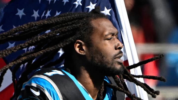 Linebacker Jadeveon Clowney runs onto the field