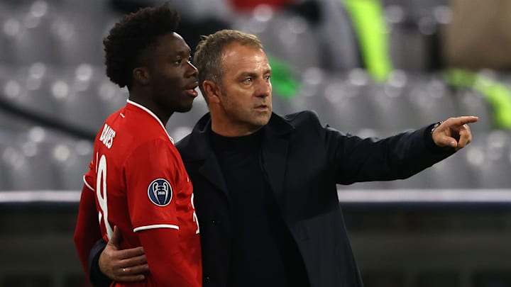 Alphonso Davies et Hansi Flick au Bayern Munich en 2020