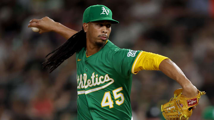 The Braves added innings off the waiver wire, which they can never get enough of The Braves added innings off the waiver wire, which they can never get enough of