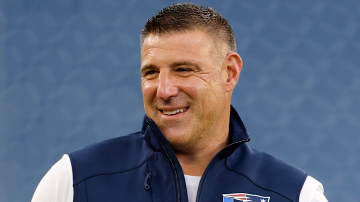 New England Patriots v Tennessee Titans