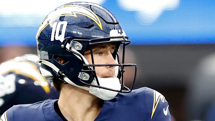 Las Vegas Raiders v Los Angeles Chargers Las Vegas Raiders v Los Angeles Chargers