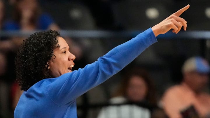 Mar 28, 2025; Birmingham, AL, USA; Duke head coach Kara Lawson gives directions to her team at Legacy Arena in the Sweet 16. Duke advanced to the Elite 8 with a 47-38 victory. Mandatory Credit: Gary Cosby Jr.-Tuscaloosa News Mar 28, 2025; Birmingham, AL, USA; Duke head coach Kara Lawson gives directions to her team at Legacy Arena in the Sweet 16. Duke advanced to the Elite 8 with a 47-38 victory. Mandatory Credit: Gary Cosby Jr.-Tuscaloosa News