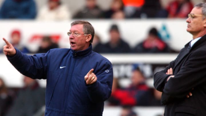 Soccer - FA Barclaycard Premiership - Manchester United v Chelsea Soccer - FA Barclaycard Premiership - Manchester United v Chelsea