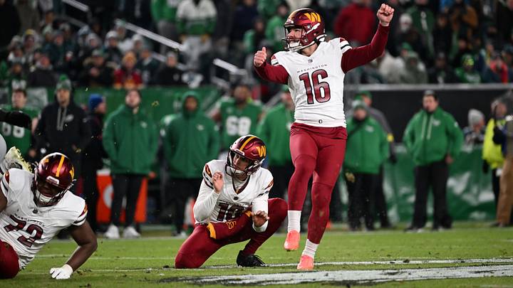 Jan 4, 2026; Philadelphia, Pennsylvania, USA; Washington Commanders place kicker Jake Moody (16) watches his 56-yard field goal during the second quarter against the Philadelphia Eagles at Lincoln Financial Field. Mandatory Credit: Eric Hartline-Imagn Images