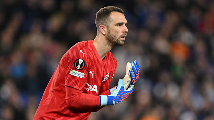 Pau Lopez est absent pour le match face au Stade Brestois Pau Lopez est absent pour le match face au Stade Brestois