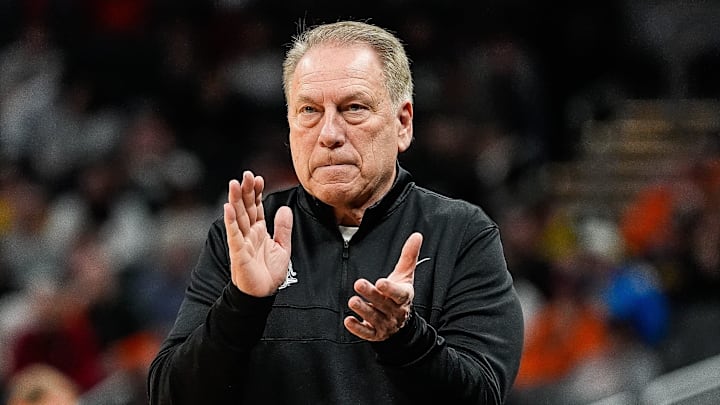 Michigan State head coach Tom Izzo applauds after a play against Oregon during the first half of Big Ten Tournament quarterfinal at Gainbridge Fieldhouse in Indianapolis, Ind. on Friday, March 14, 2025. Michigan State head coach Tom Izzo applauds after a play against Oregon during the first half of Big Ten Tournament quarterfinal at Gainbridge Fieldhouse in Indianapolis, Ind. on Friday, March 14, 2025.