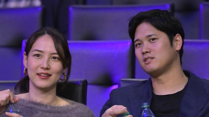 Los Angeles Dodgers Shohei Ohtani (17) and his wife Mamiko Tanaka Los Angeles Dodgers Shohei Ohtani (17) and his wife Mamiko Tanaka