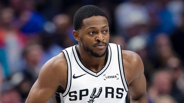 Oct 24, 2026; Dallas, Texas, USA;  San Antonio Spurs guard De'aaron Fox (4) reacts after scoring during the first quarter against the Dallas Mavericks at American Airlines Center. Mandatory Credit: Kevin Jairaj-Imagn Images
