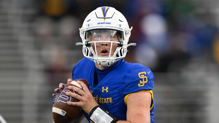 Nov 29, 2024; San Jose, California, USA; San Jose State Spartans quarterback Walker Eget (5) looks for a pass against the Stanford Cardinal in the fourth quarter at CEFCU Stadium. Mandatory Credit: Eakin Howard-Imagn Images Nov 29, 2024; San Jose, California, USA; San Jose State Spartans quarterback Walker Eget (5) looks for a pass against the Stanford Cardinal in the fourth quarter at CEFCU Stadium. Mandatory Credit: Eakin Howard-Imagn Images