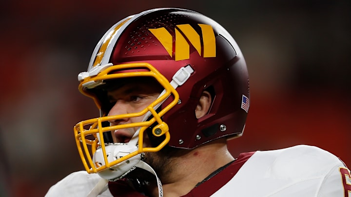 Washington Commanders offensive lineman Nick Allegretti