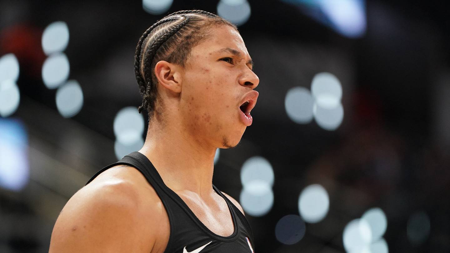 5 Beyond Wemby: How Can Carter Bryant Crack Spurs' Crowded Rotation This Season?
