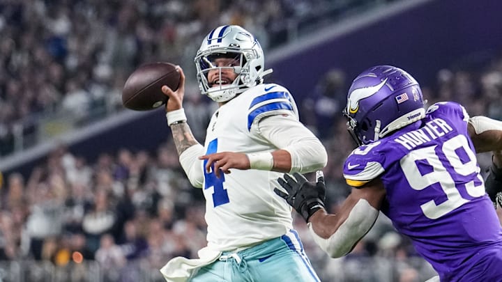 Dallas Cowboys quarterback Dak Prescott throws over Minnesota Vikings linebacker Danielle Hunter Dallas Cowboys quarterback Dak Prescott throws over Minnesota Vikings linebacker Danielle Hunter