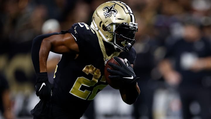 New Orleans Saints RB Mark Ingram II (22) running the ball against the Tampa Bay Buccaneers