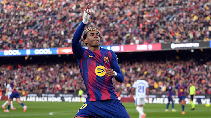 FC Barcelona v Deportivo Alaves - LaLiga EA Sports