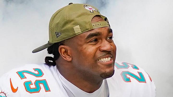 Miami Dolphins linebacker Tyrel Dodson Miami Dolphins linebacker Tyrel Dodson