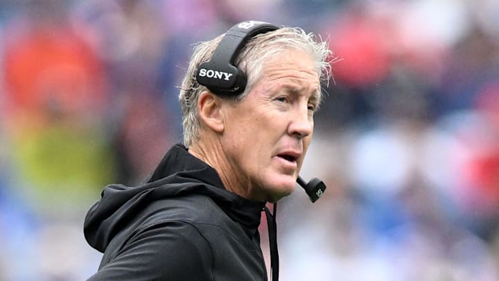 Sep 7, 2025; Foxborough, Massachusetts, USA; Las Vegas Raiders head coach Pete Carroll in the first half against the New England Patriots at Gillette Stadium. Mandatory Credit: Brian Fluharty-Imagn Images Sep 7, 2025; Foxborough, Massachusetts, USA; Las Vegas Raiders head coach Pete Carroll in the first half against the New England Patriots at Gillette Stadium. Mandatory Credit: Brian Fluharty-Imagn Images