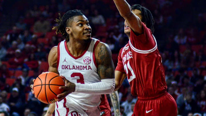 Oklahoma guard Jeff Nwankwo prepares to shoot against Arkansas.