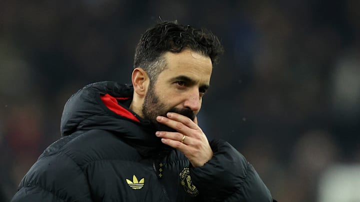 Ruben Amorim a été licencié par Manchester United après 14 mois au club.