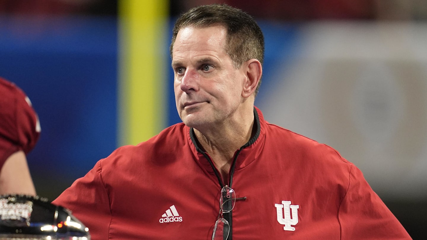 How Curt Cignetti Keeps Indiana Football From Making Champ Game 'bigger Than It Is'