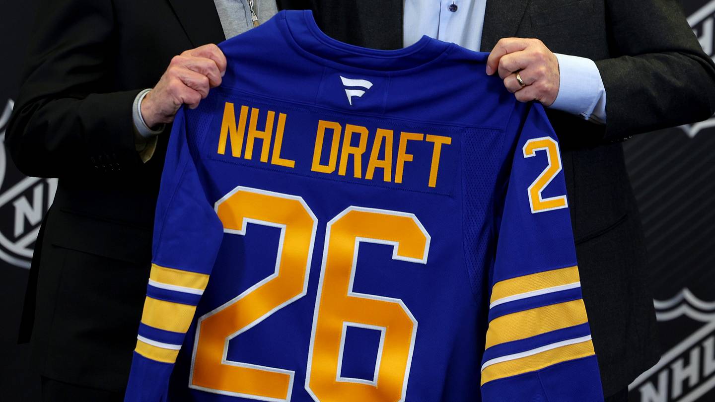 2026 NHL Draft is a gold mine but GMs are trying to wheel and deal down