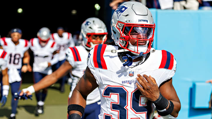 New England Patriots v Tennessee Titans