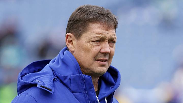 Dec 17, 2017; Orchard Park, NY, USA; Buffalo Bills offensive coordinator Rick Dennison on the field before a game against the Miami Dolphins at New Era Field. Mandatory Credit: Timothy T. Ludwig-Imagn Images