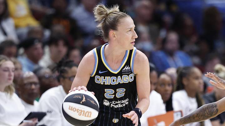 Jun 7, 2025; Chicago, Illinois, USA; Indiana Fever guard AariMcDonald (2) defends against Chicago Sky guard Courtney Vandersloot (22) during the first half of a WNBA game at United Center. Mandatory Credit: Kamil Krzaczynski-Imagn Images