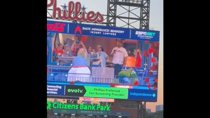 The Philadelphia Phillies recreated the infamous kiss cam moment from a Coldplay concert.